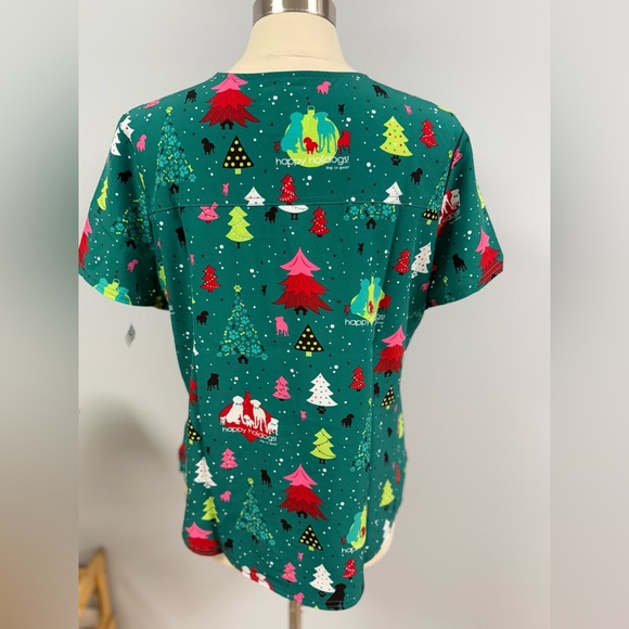 NWT Cherokee Christmas Dog Is Good XL Scrub Top Happy Holidogs Green Scrubs Dogs - Picture 2 of 7